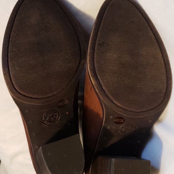 Women boots Lucky Brand. - Picture 3 of 5